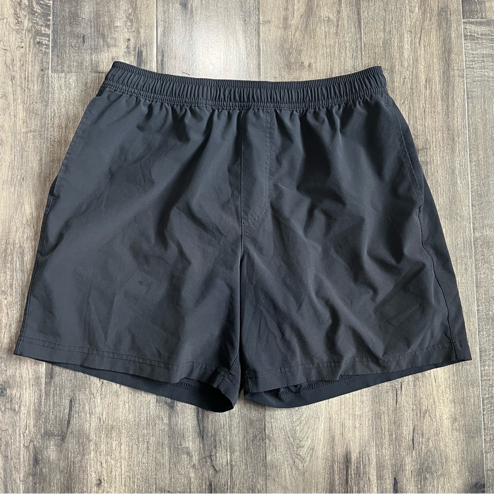 chubbies Men's Solid Black 5.5" Classic Lined Swim Trunks Shorts